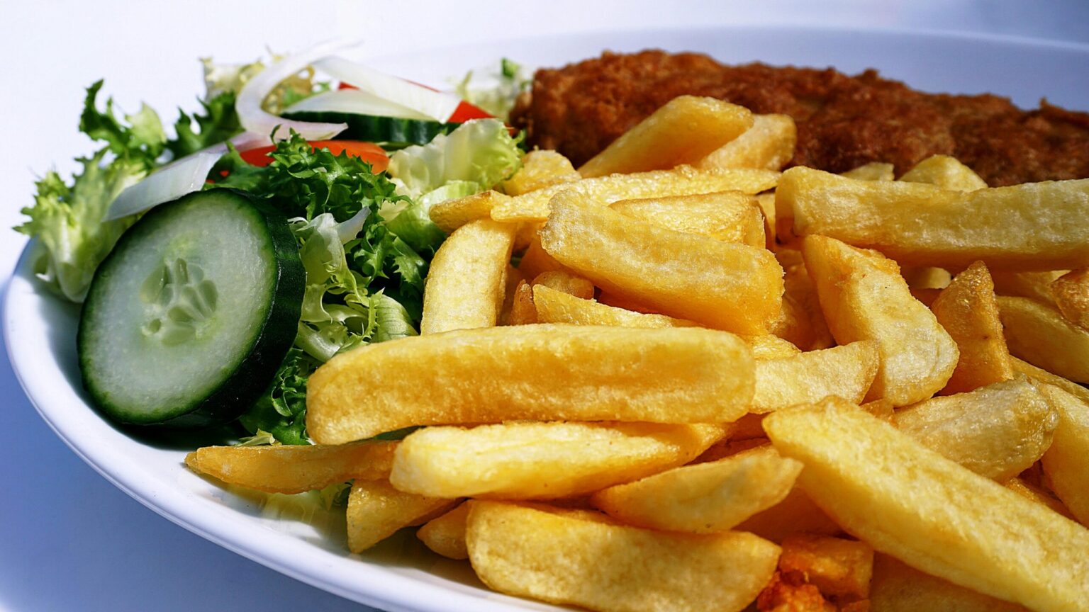 Chicken Chips & Salad - $10